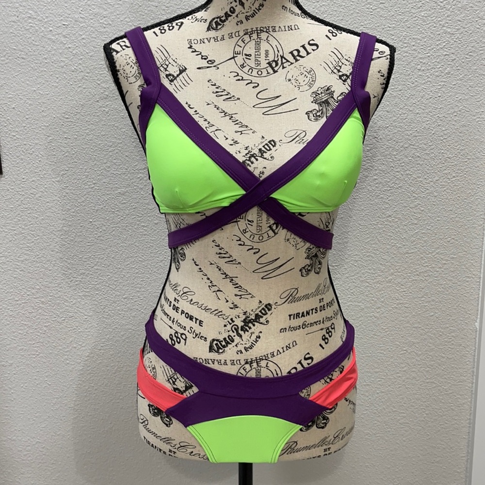 Bathing Suit new without tags